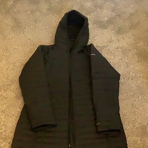 Columbia women’s white out mid hooded puffer jacket - M